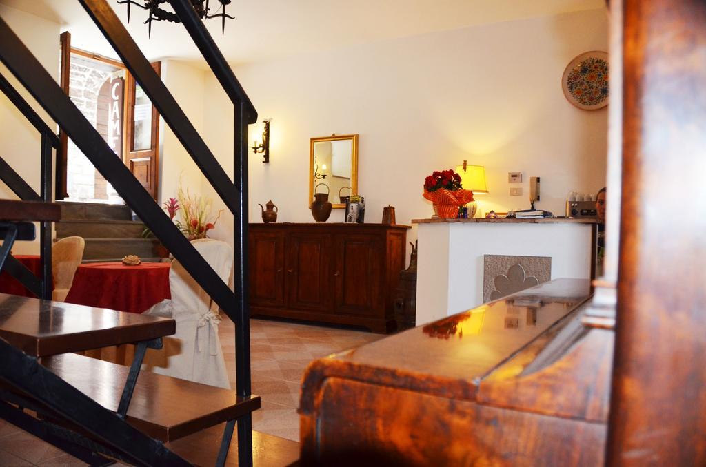 Residenza Di Via Piccardi Bed & Breakfast Gubbio Bagian luar foto