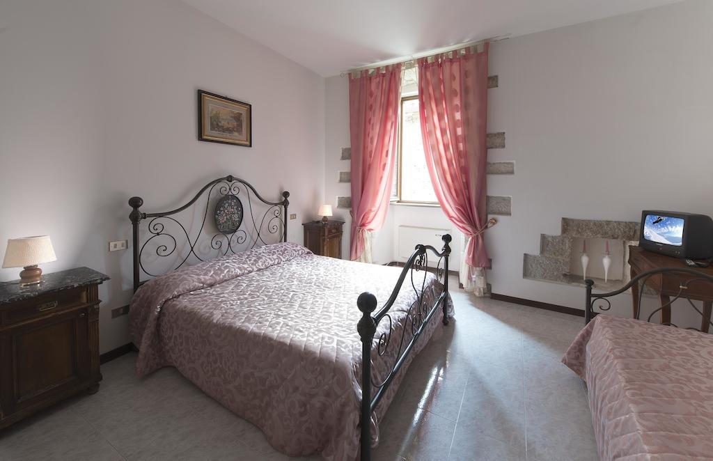 Residenza Di Via Piccardi Bed & Breakfast Gubbio Ruang foto